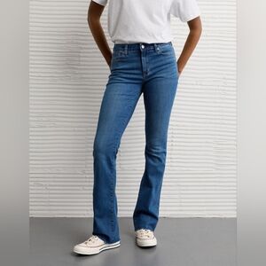 American Eagle Skinny Kick Jeans Stretchy Bootcut Mid Rise Size 4 Western Boho